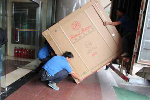 景泰钢琴贵重工艺品无忧运